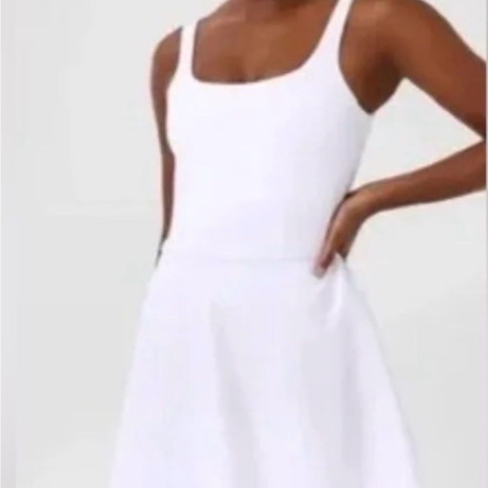 Spanx Get Moving Easy Access White Exercise Dress - L - GUC